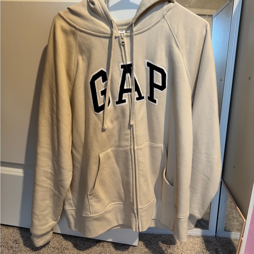 GAP Women’s Zip-Up Logo Hoodie